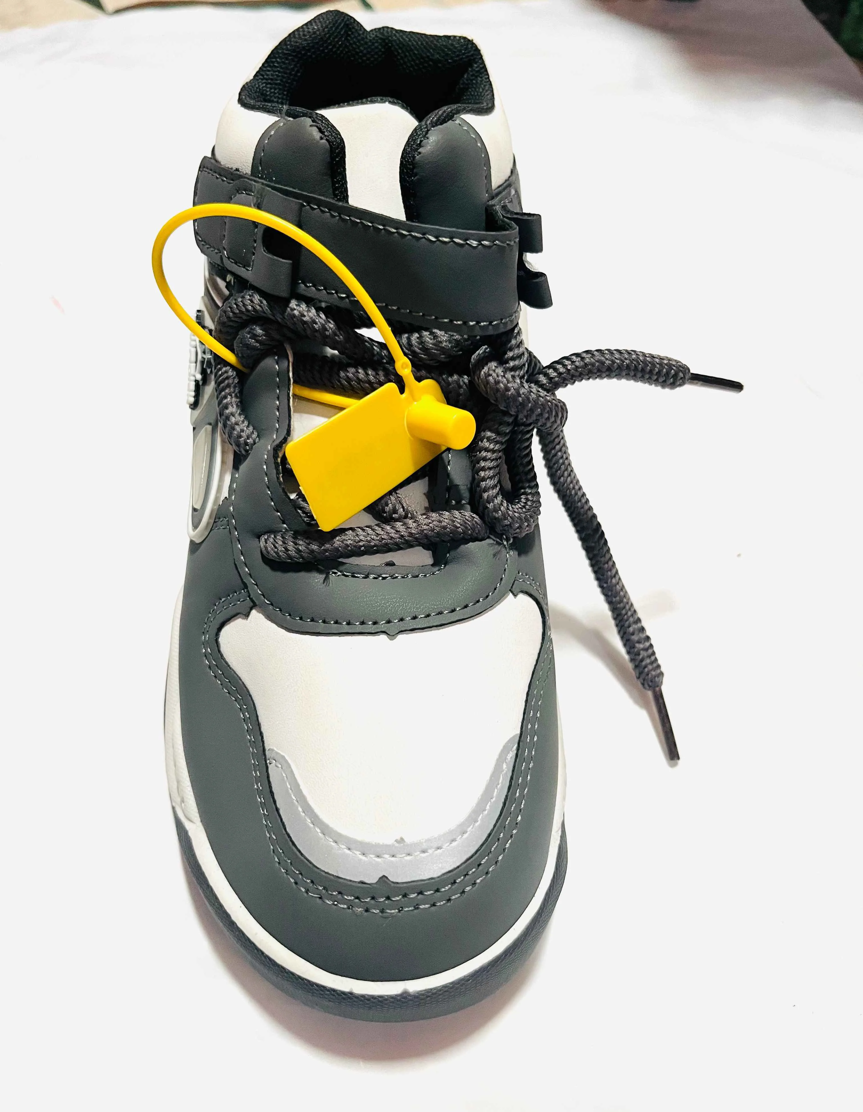 Kids' Grey & White High-Top Street Style Sneaker